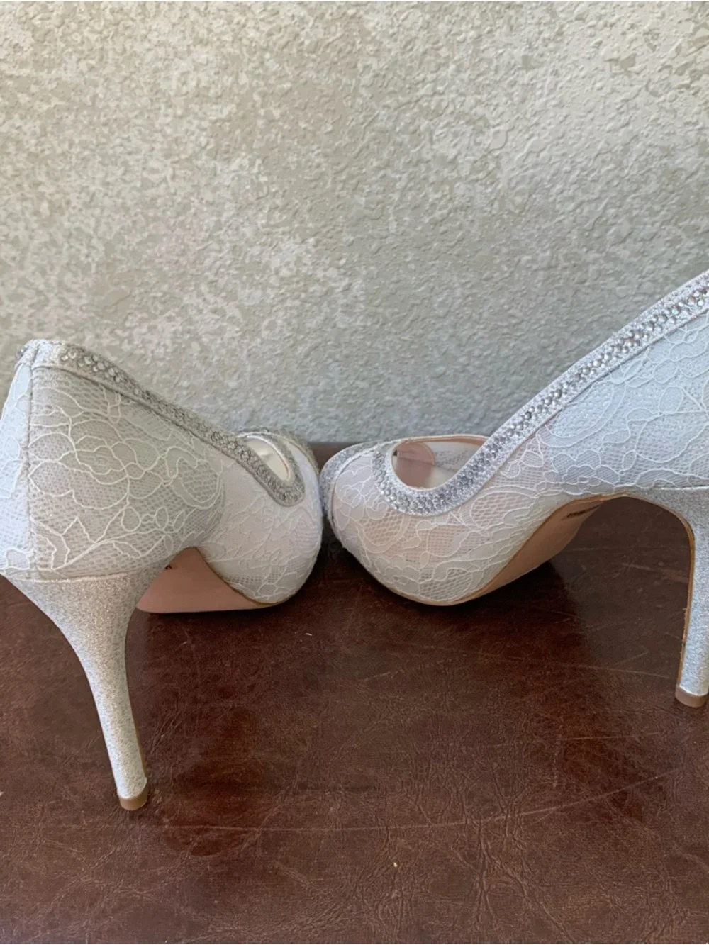 De Blossom Collection White Lace Rhinestone Peep-Toe Heels 7.5 Bride Wedding